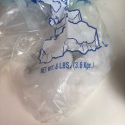 Selling a bag of ice nugget size large