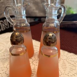 MCM Blendo Frosted Blue 80oz. Pitcher 11-3/4” Tall West Virginia Glass Co