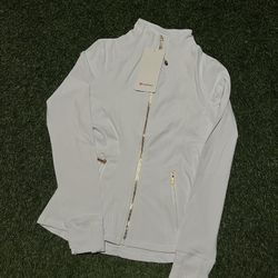 WHITE LULULEMON DEFINE JACKET