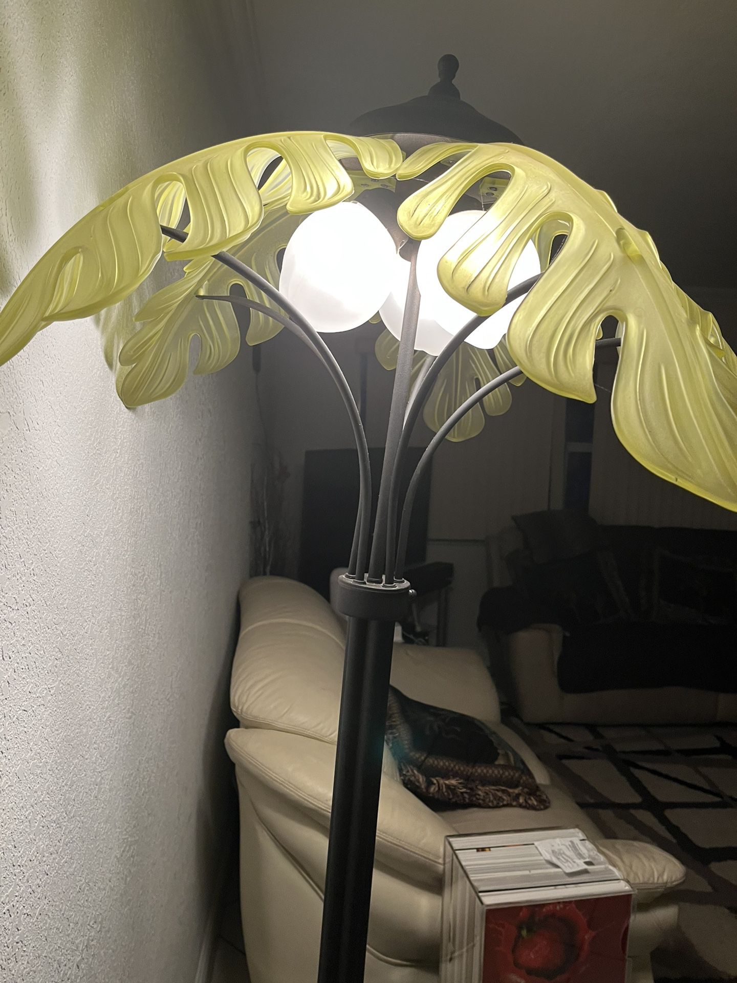 Beautiful  Floor Lamp, Very Unique.