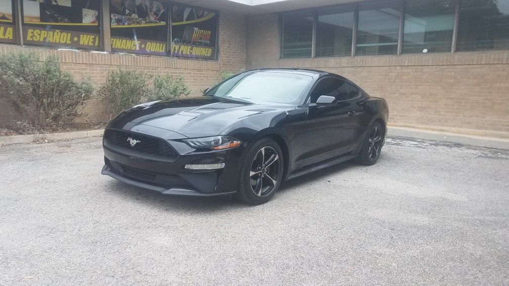 2018 Ford Mustang