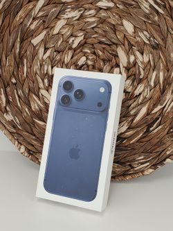 iPhone 17 Pro Max 6.9" (Unlocked) 256GB Deep Blue New