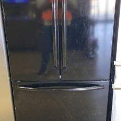 DAEWOO RFS-26ABB 26.1 cu. ft. French Door Refrigerator