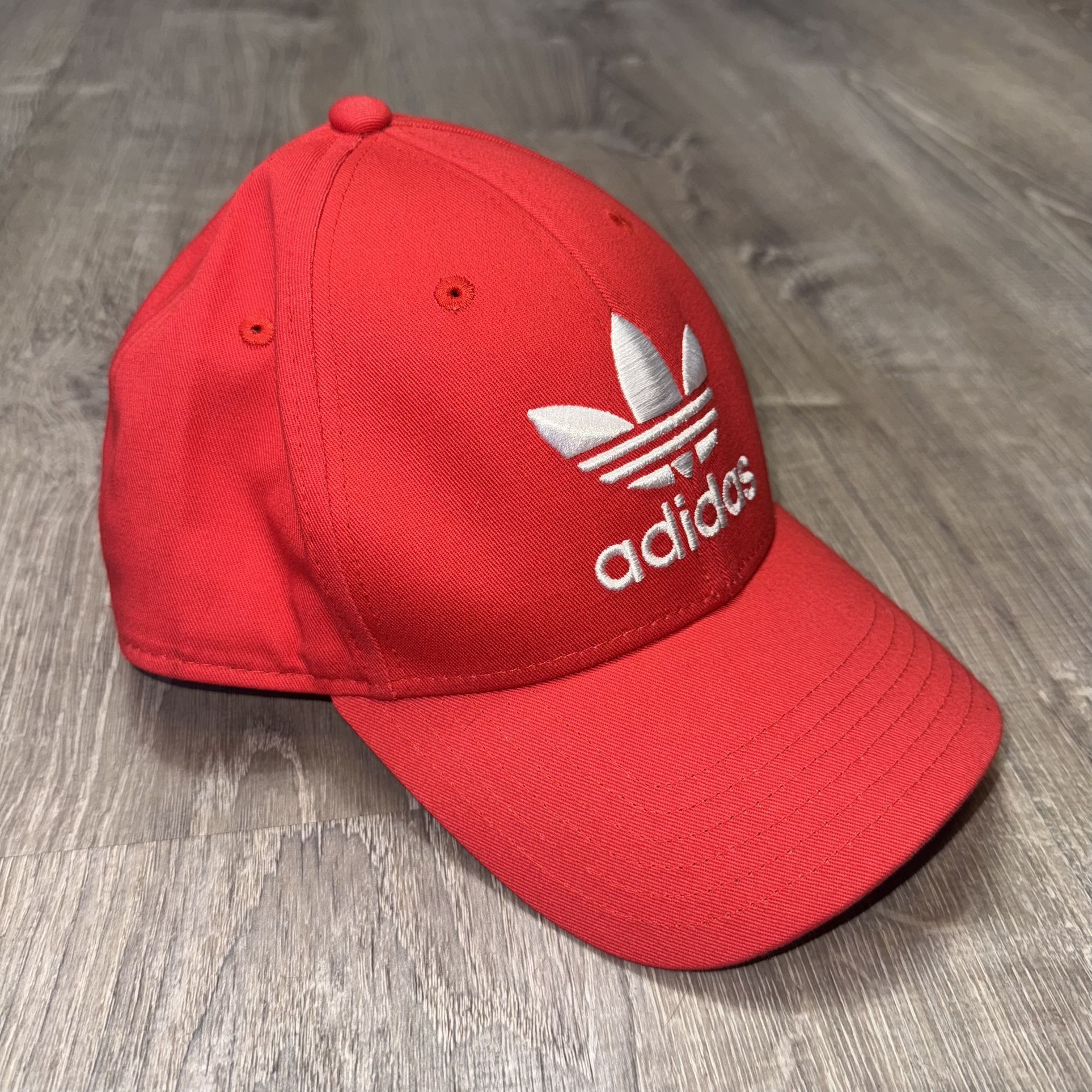Adidas Trefoil Snapback Hat Red Gray Brim Adjustable OSFM Streetwear Cap