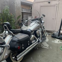 2005 Yamaha Roadster 