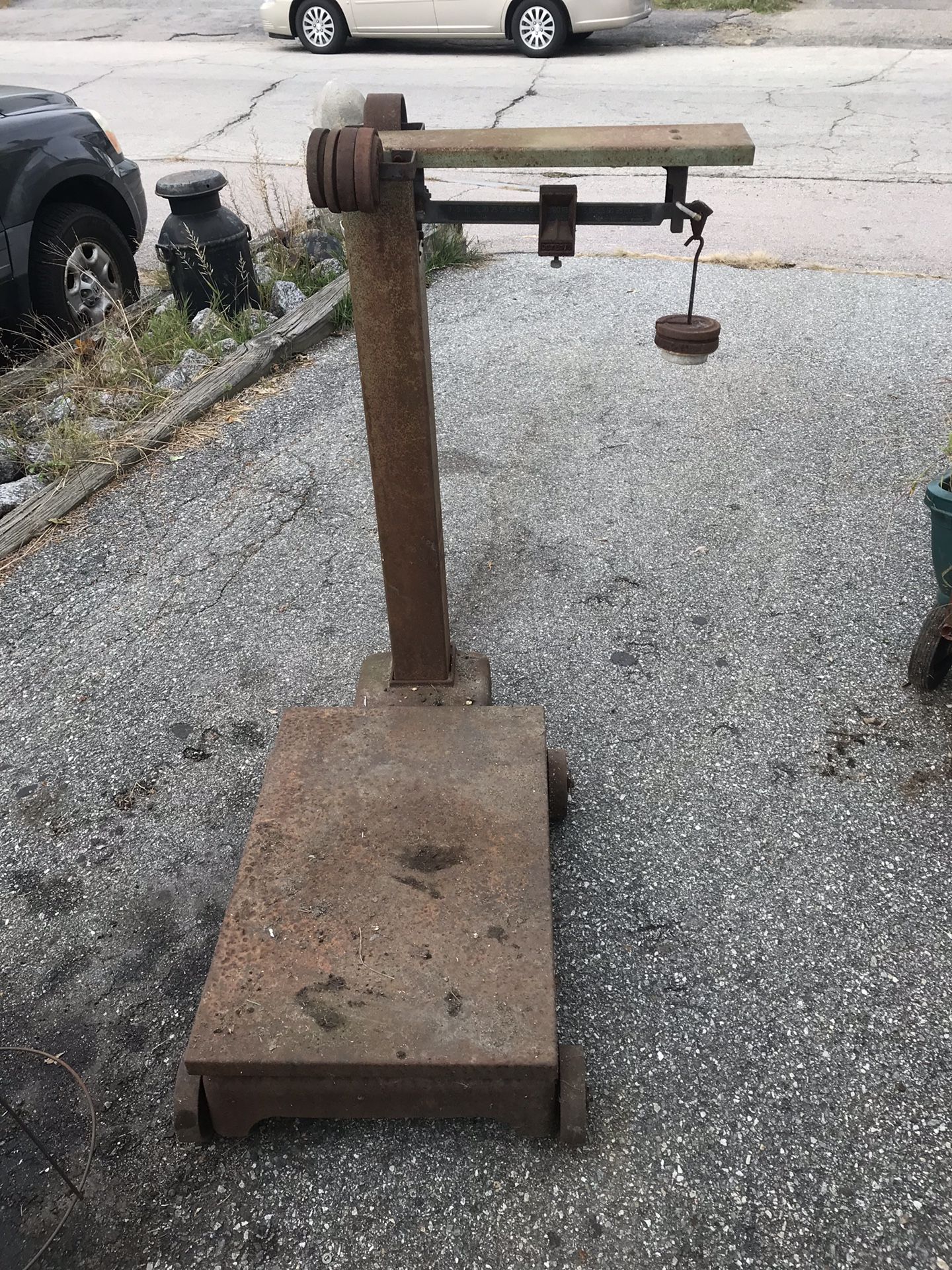 Old scale