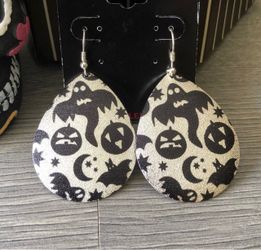 Halloween Ghostly Print Teardrop Earrings