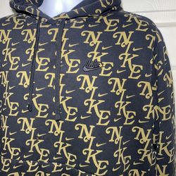 Mens Lg AUTHENTIC NIKE CLUB MONOGRAM PO AOP  FLEECE HOODIE FZ2230-010 Black Gold