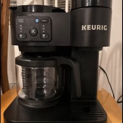 Keurig K-Duo Coffee Maker – Single Serve + 12 Cup Carafe