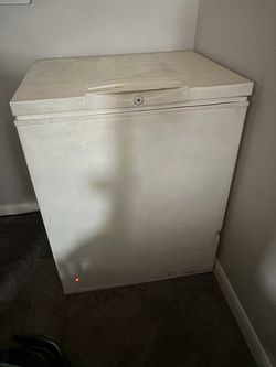 Deep freezer