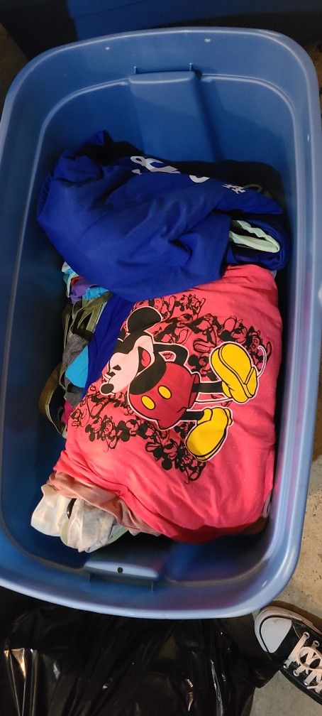 Disney Shirts And Dodgers & Aprons Variety