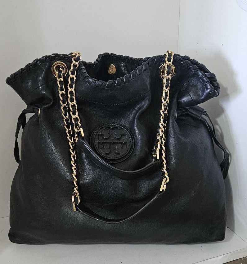 Like New! Tory Burch Marion Slouchy black leather Tote bag