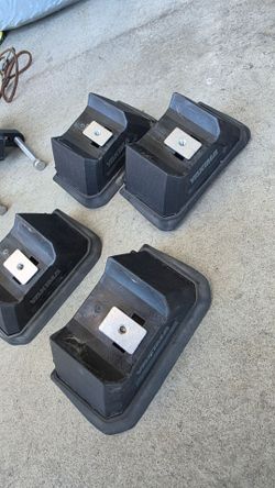 Yakima Bedrock HD Towers