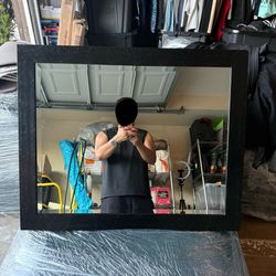 Framed Wall Mirror 31x25 // OBO!!!