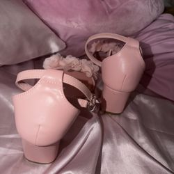 pink heels