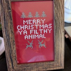 🎄MERRY CHRISTMAS YA FILTHY ANIMAL🎄