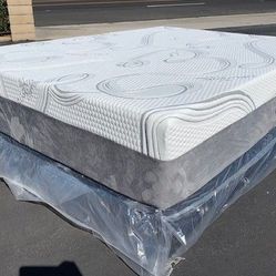 Queen Organic Cool Gel Memory Foam!!