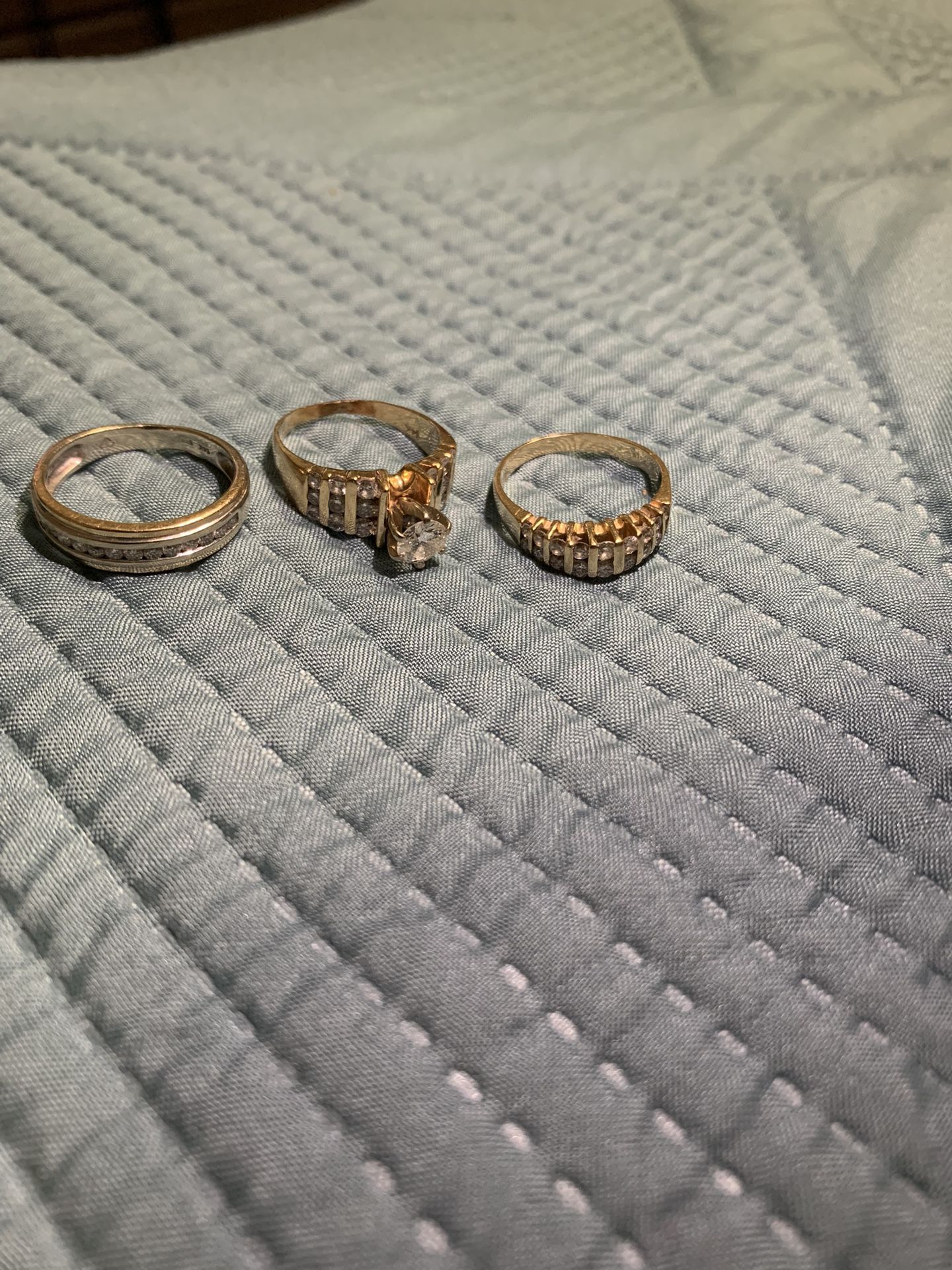 Three Piece 14ct Gold Wedding Set With Diamond