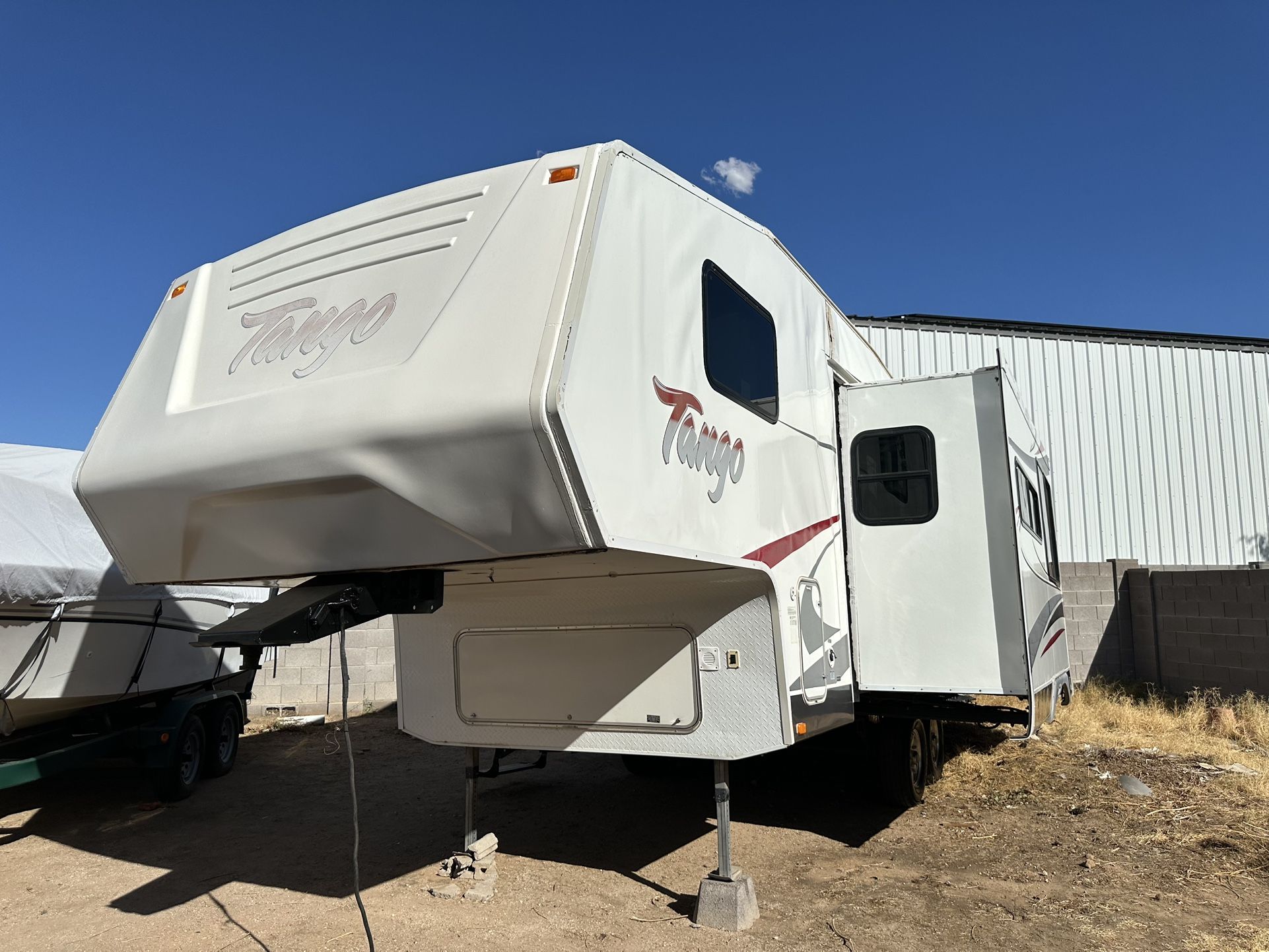2008 Tango Frithweel 30ft With Slide 