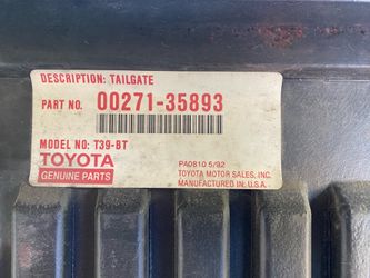 Toyota pick up bed liner OEM