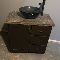 30 Inch Sink W Faucet Included