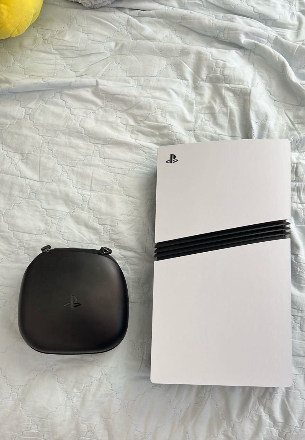 PS5 Pro 2TB w/Pro Controller
