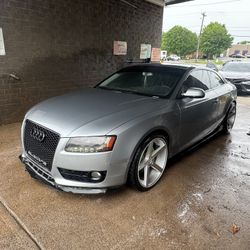 Audi A5 Quattro Coupe (2 Doors) 2.0 T 2011