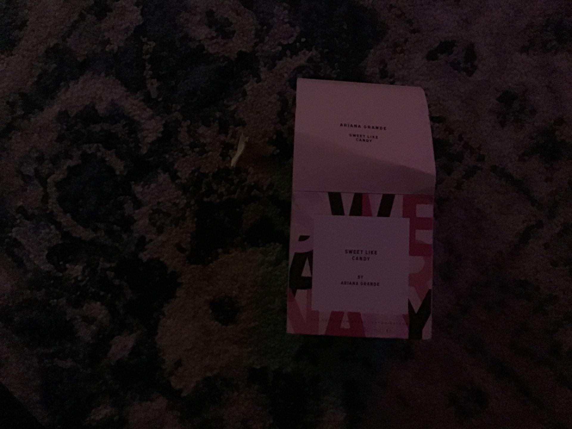 Ariana grande perfume never used