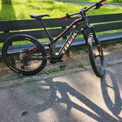 TREK POWERFLY 9 