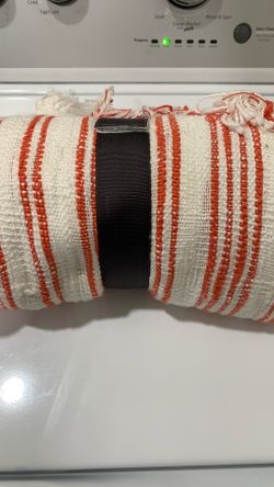 Throw blanket