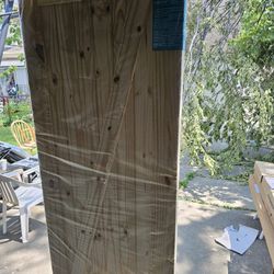 New sliding door, size 36.