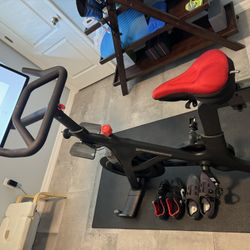 Peloton bike + With Swivel Screen 