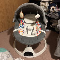 Baby Swing ( Barely Used )With Bluetooth Connectivity