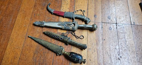 Stainless Steel Misc. Collectable Knives
