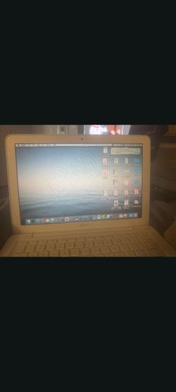 Apple MacBook Unlocked 🔓