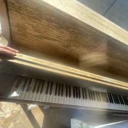 Piano 