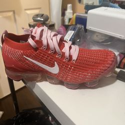 Red Nike Vapormax 