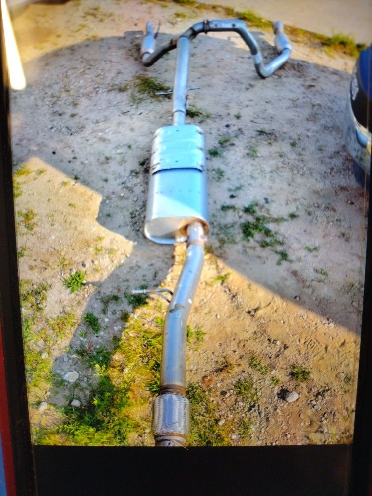 Brand New GM Two-piece Exhaust 2023 GMC Sierra Original GM Parts