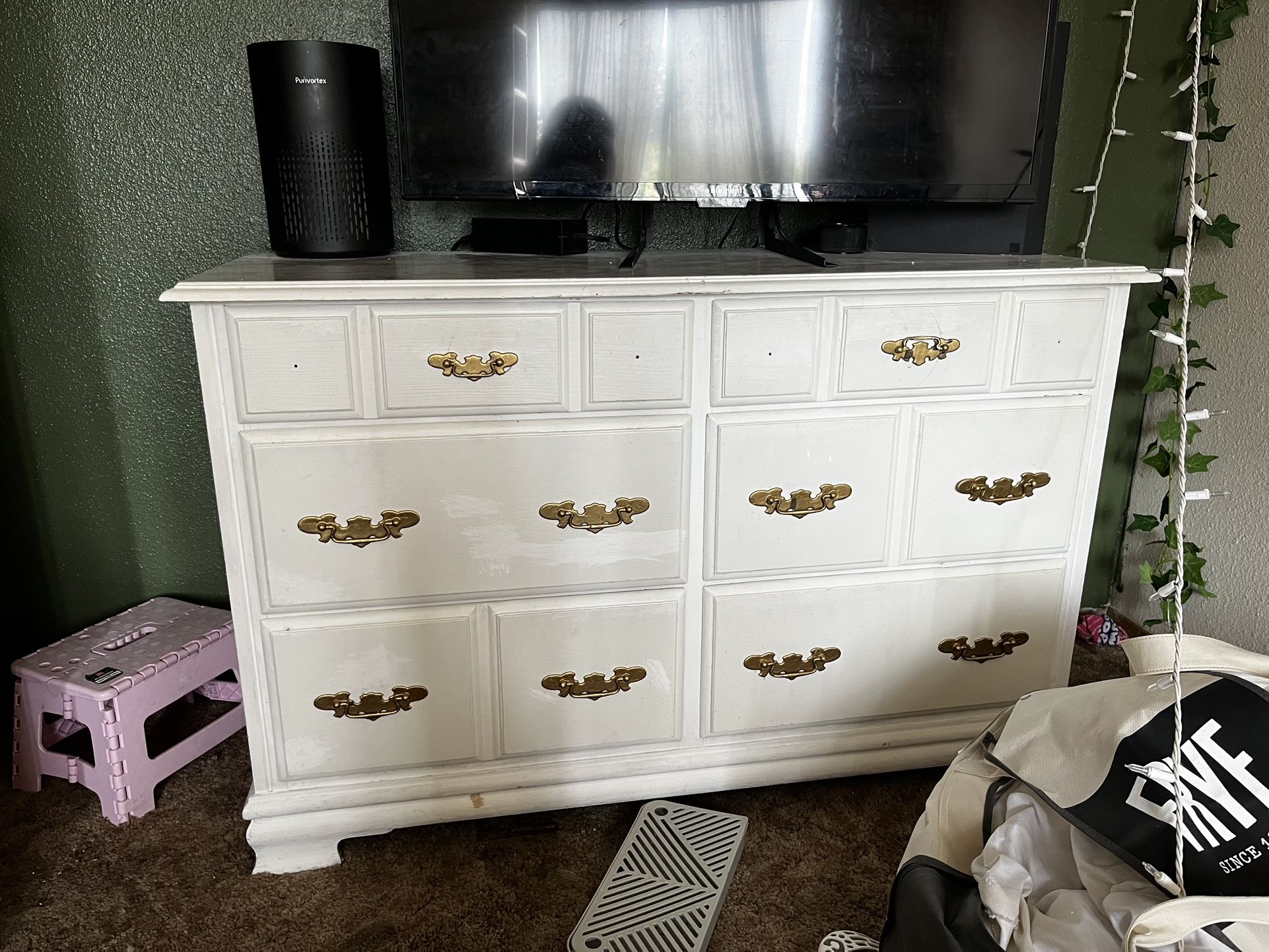 MOVING SALE - 6 Drawer Wooden White Dresser