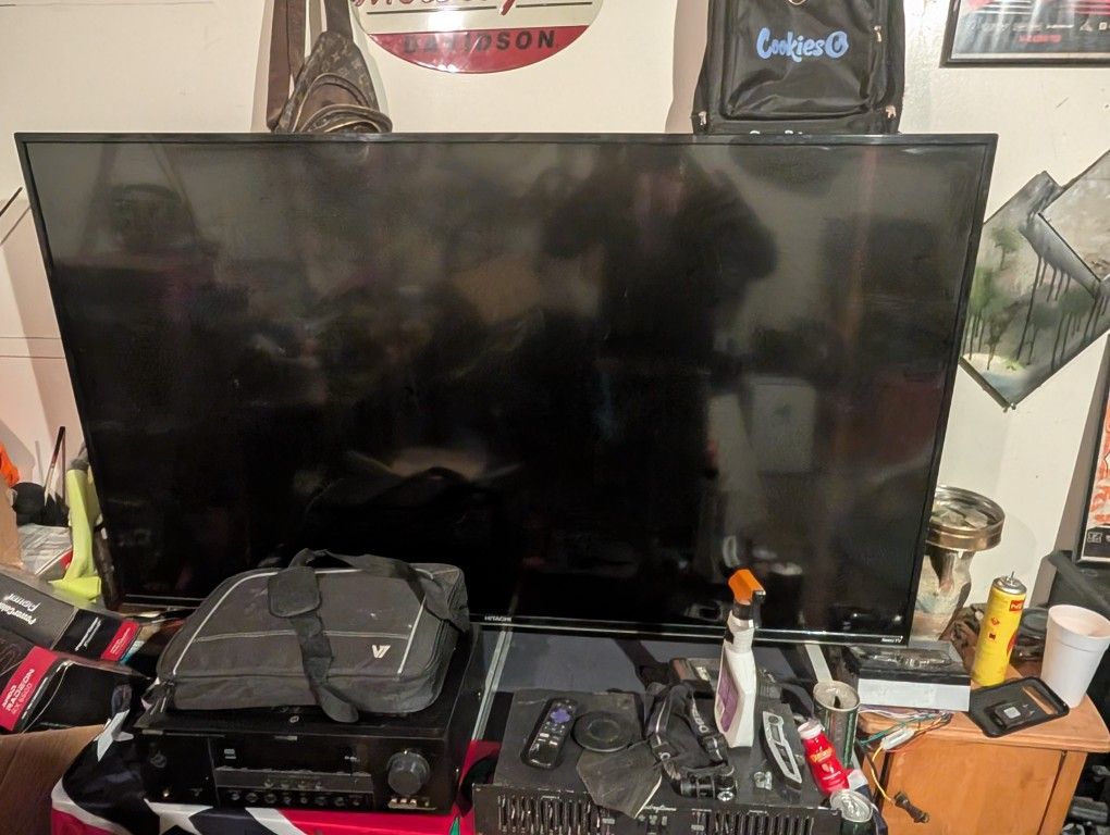 75-In Hitachi Roku TV