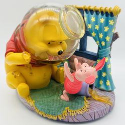 Disney Store Winnie the Pooh Piglet Musical Globe “Rumbly in my Tummy”