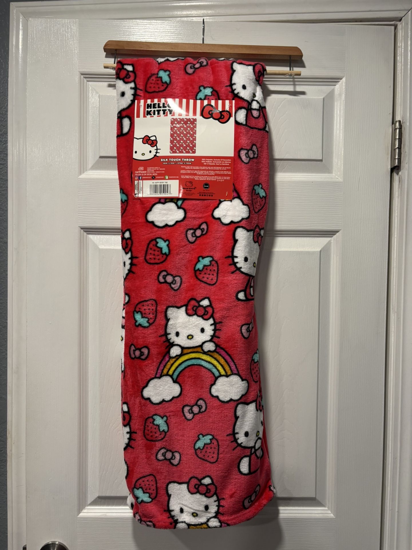 Hello Kitty Blanket