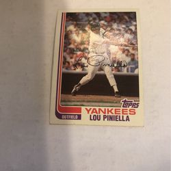 LOU PINIELLA New York YANKEES 1982 TOPPS BASEBALL CARD #538 HOF Candidate Firm Only $1 