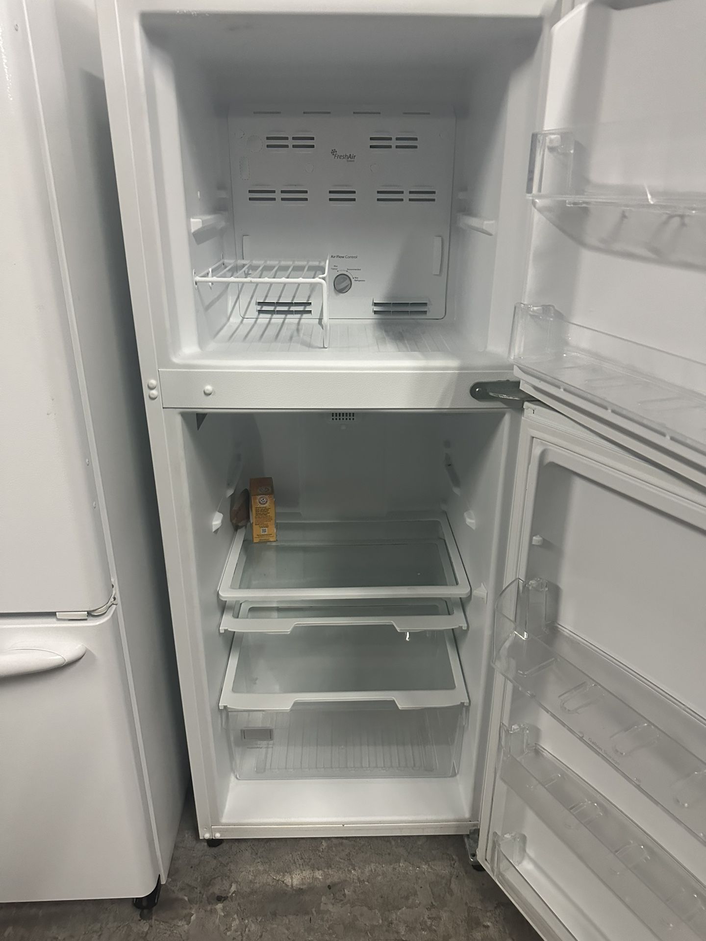 Top And Bottom Refrigerator for Sale in Miami, FL OfferUp