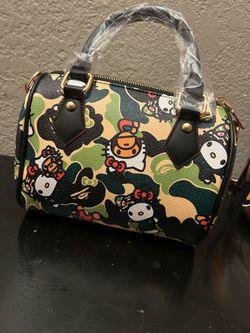 Green camo pillow bag