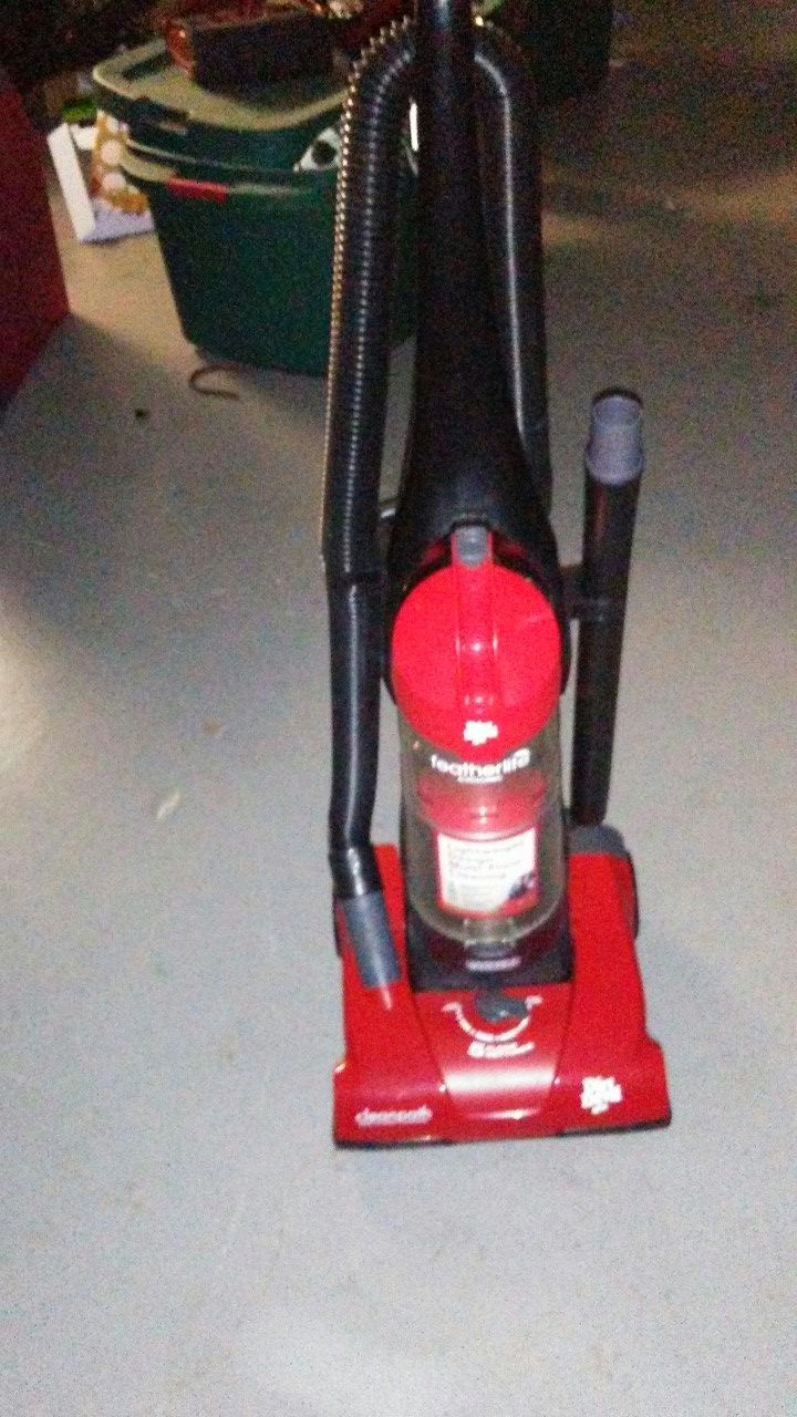 Dirt devil vacuum