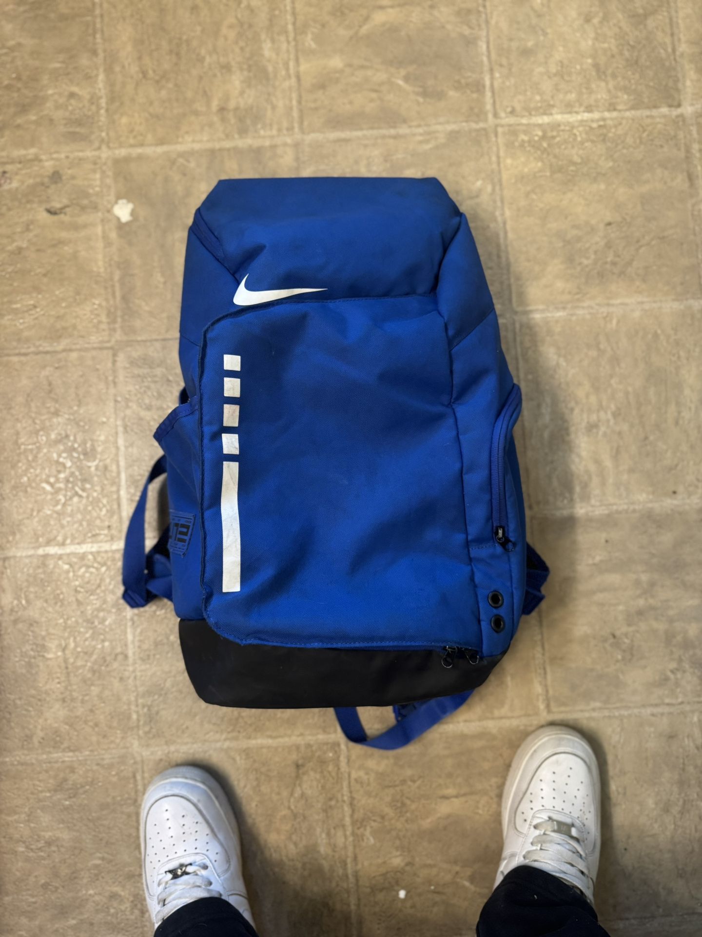 Nike elite bag