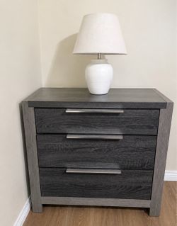 3 drawer dresser (2 available)