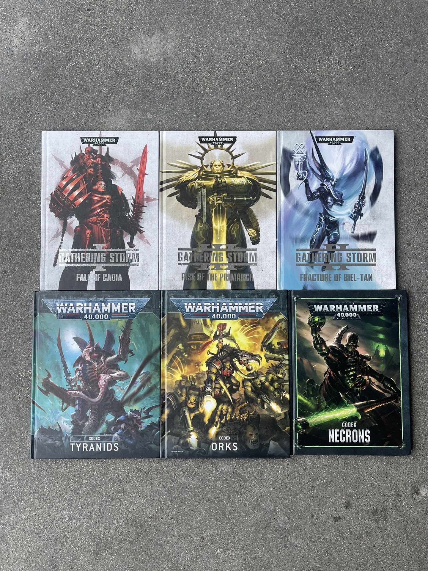 Warhammer 40k Books /guides