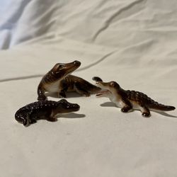 Vintage Miniature Bone China Alligators (Set Of 3)